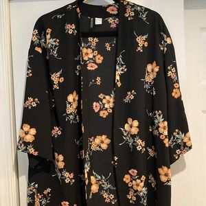 Ladies short kimono